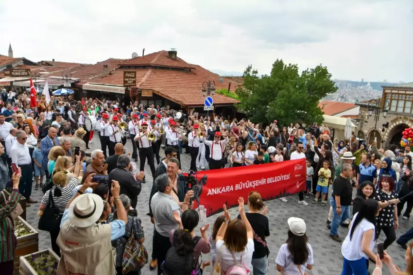 Ankara Kalesi Kale Şenliklerinde binlerce Başkentli buluştu