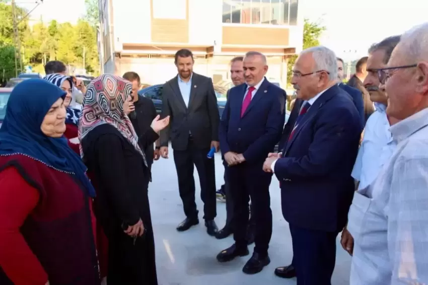 Ordu Kumruda bayram havası: Beton yol tamamlandı