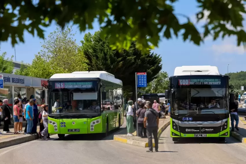 Kocaeli Büyükşehirden YKSye özel ulaşım desteği