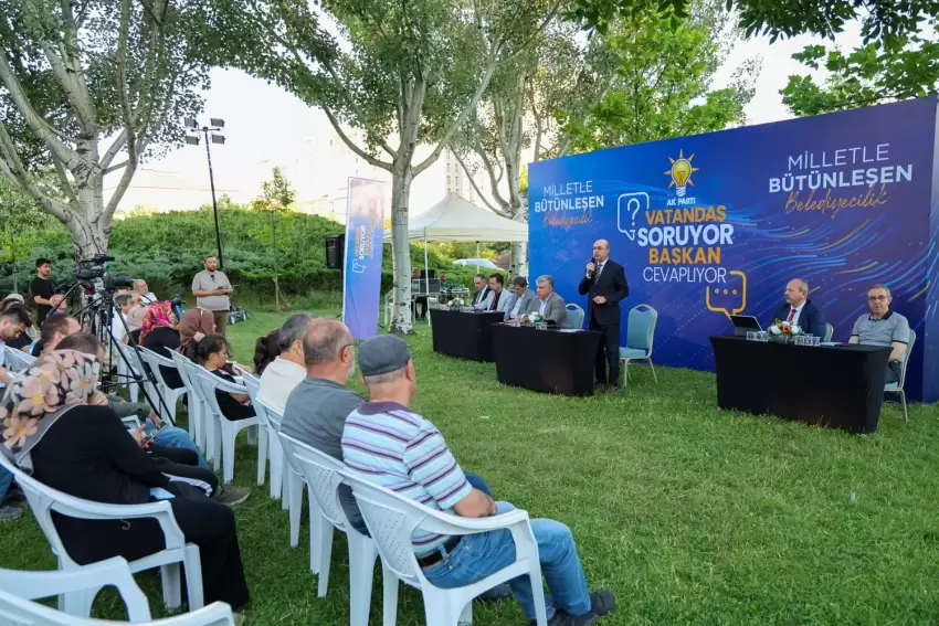 Konya Selçukluda vatandaş soruyor, başkan cevaplıyor