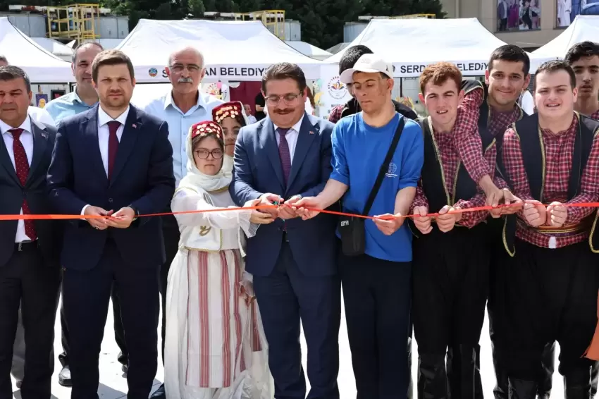 Özel Eğitim Şenliğinde emeğin ve başarının sergisi