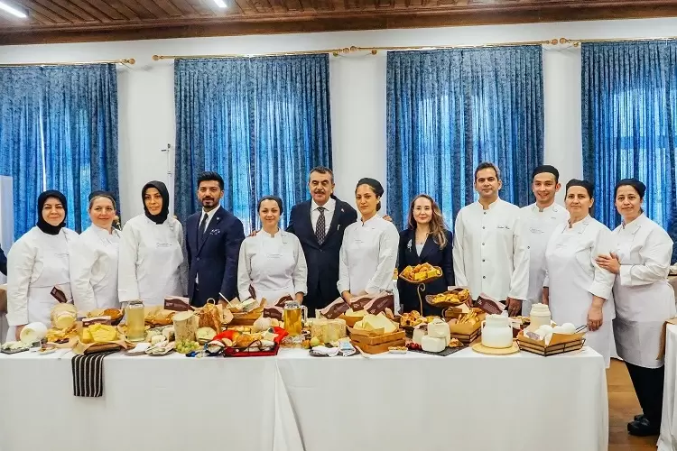 Türkiyenin Peynir Kültürü sergisi Bursada açıldı