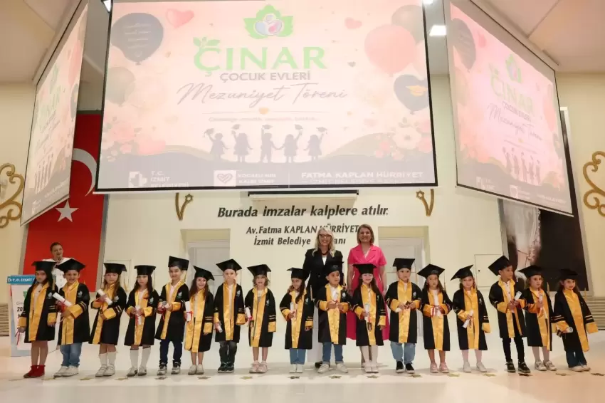 Çınar Çocuk Evlerinin minikleri mezuniyet heyecanı yaşadı