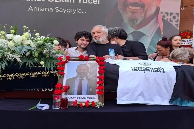 İzmir Barosu eski başkanı Özkan Yücele hüzünlü veda