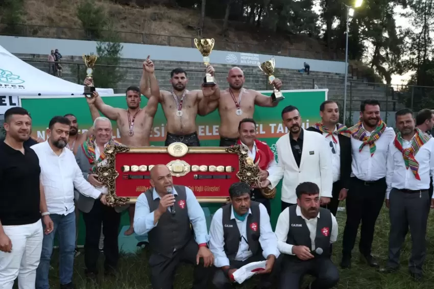 Bursa Çalı Güreşlerinde altın kemer Erkan Taşın oldu