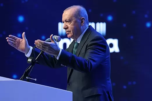 Erdoğan: Rakiplerimiz koltuk kavgasında, biz Türkiyeyi geleceğe hazırlıyoruz