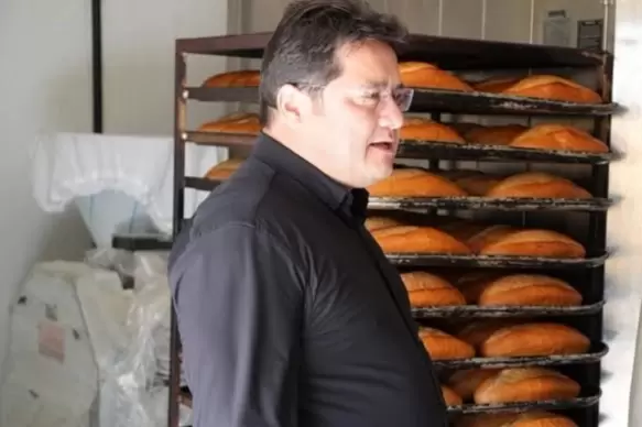 Bolvadinde ekmek 15 TL olunca, 5 TLlik Halk Ekmeke rağbet arttı