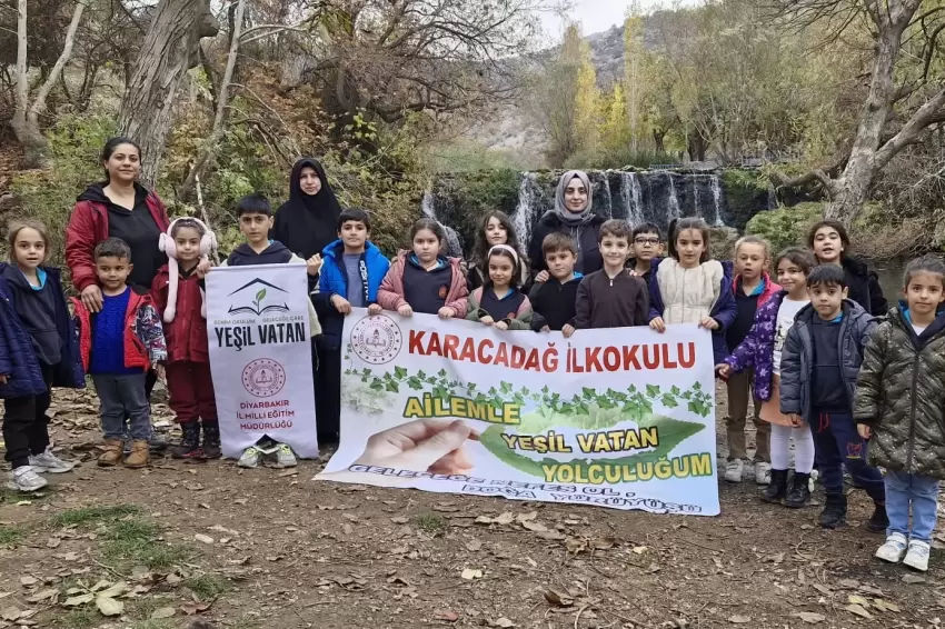 Minik yüreklerden Yeşil Vatana büyük katkı