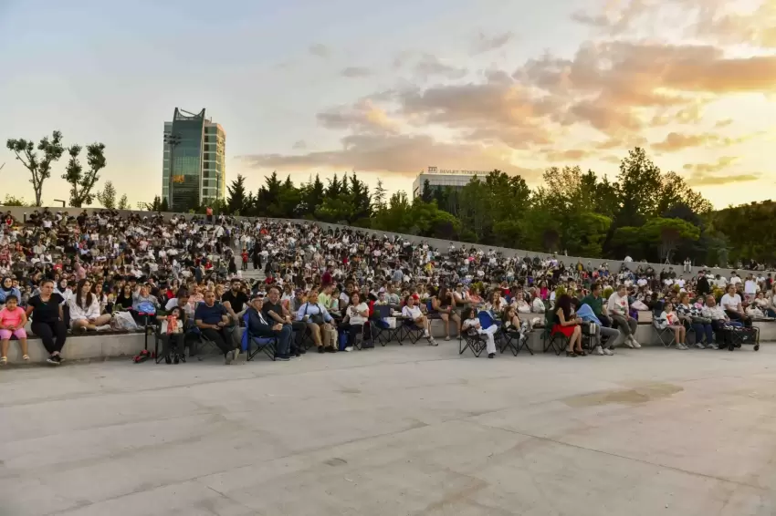 Ankara Çayyolu Yaz Sahnesinde film gösterimleri başladı