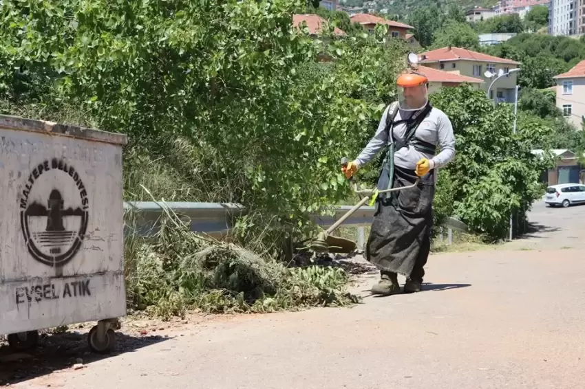 Maltepede çevre düzenleme çalışmaları sürüyor