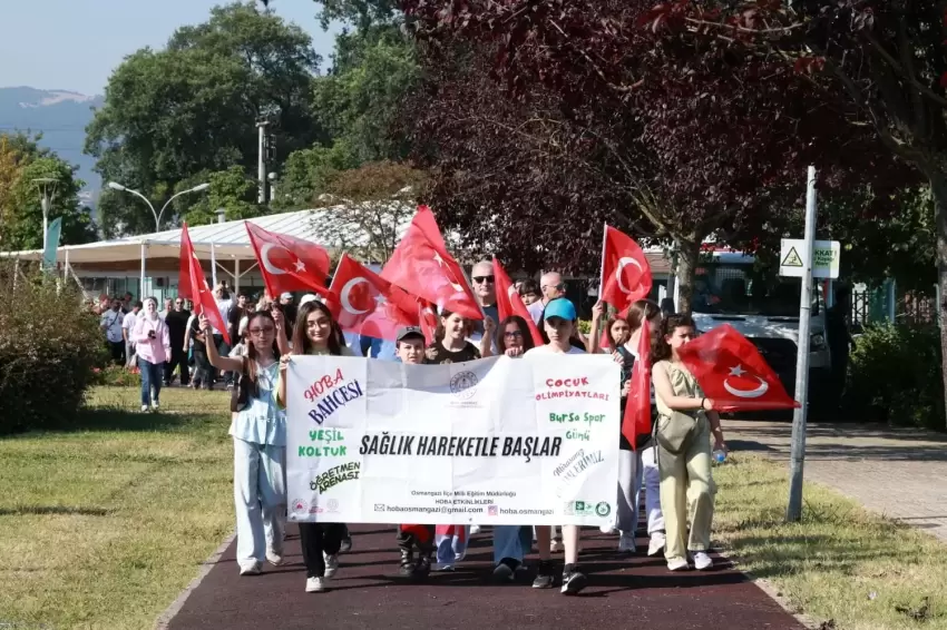 Bursa Osmangazide HOBAnın başarılı isimleri ödüllendirildi