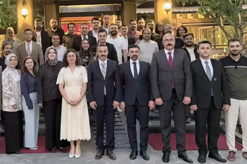Ağrı Barosundan yargı mensuplarına birlik mesajı veren veda