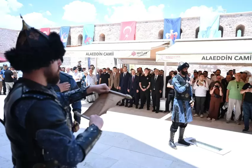 Konyanın Darülmülk Oluşunun 929. yılında Selçuklu Sultanları anıldı