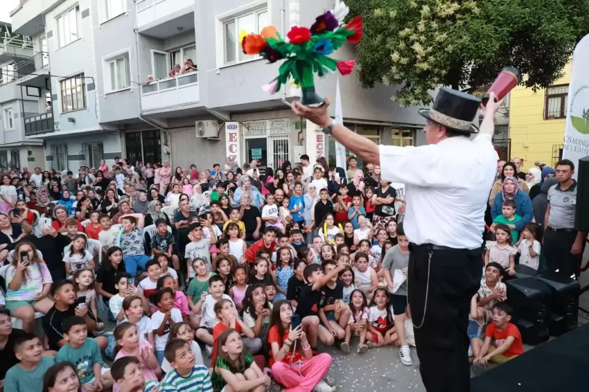 Osmangazi Belediyesinden karne hediyesi: Yaz Mahalle Şenlikleri