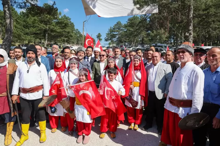 Bursada Başkan Vekili Bibadan dağ yöresine entegre tesis sözü