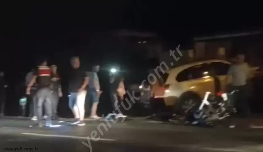 Kdz.Ereğlide aracın çarptığı motosiklet paramparça oldu