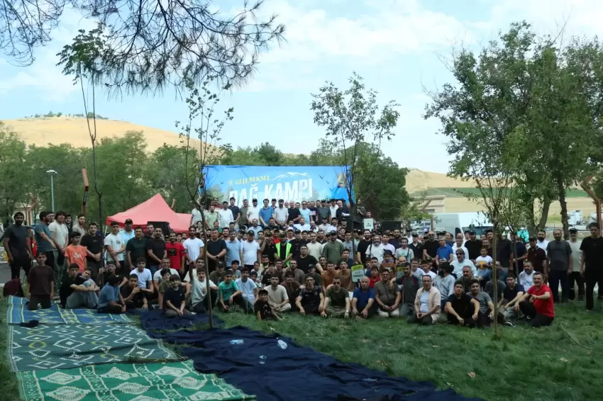 YediHilalin 9. Geleneksel Dağ Kampı Batmanda gerçekleştirildi