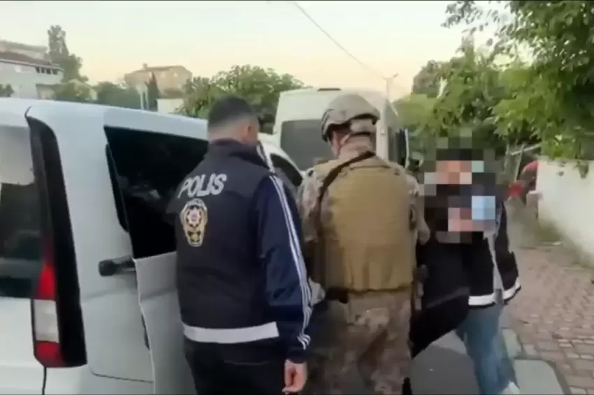 İstanbulda organize suç örgütüne operasyon: 18 şüpheli yakalandı