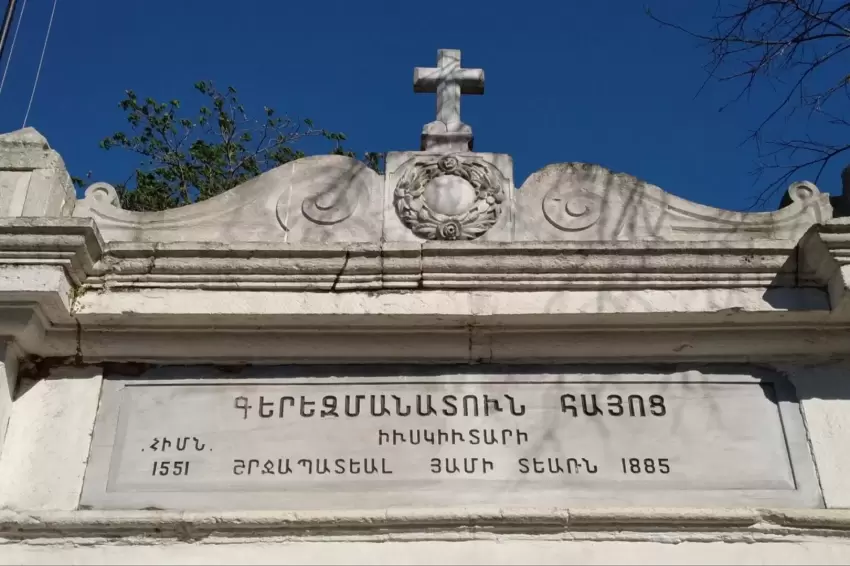 Üsküdardaki Surp Garabed Ermeni Mezarlığındaki tahribata 1 gözaltı