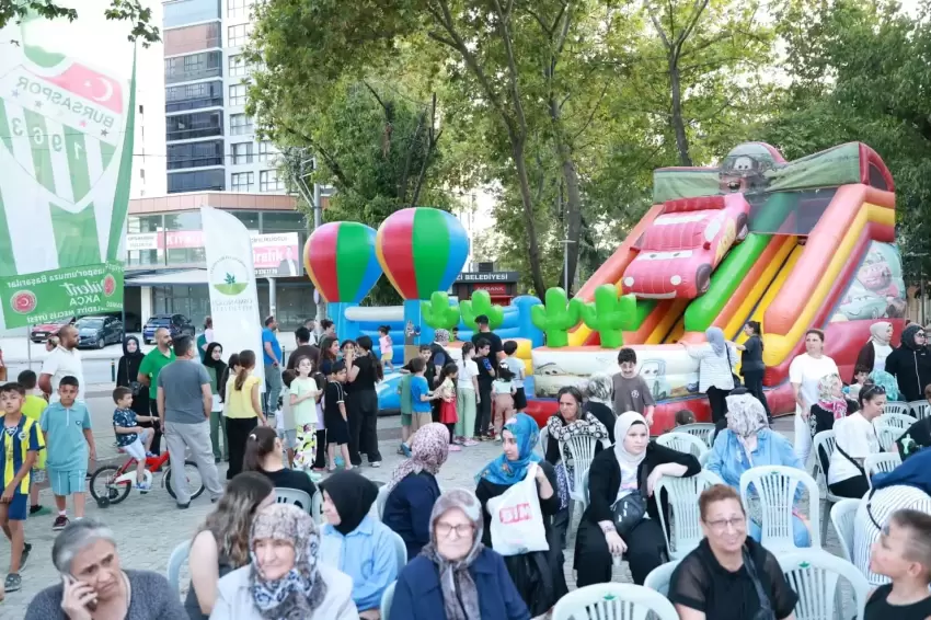 Osmangazide eğlence mahalle mahalle geziyor