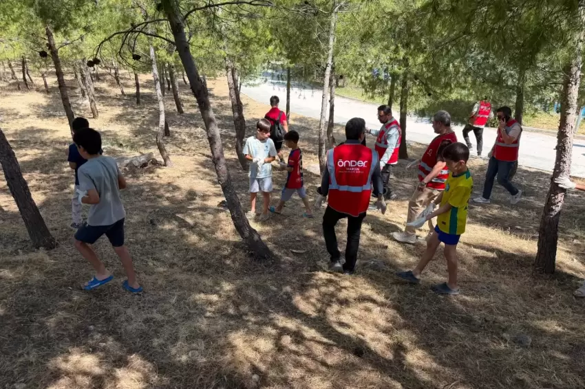 Mardinde gençlerden çevre seferberliği