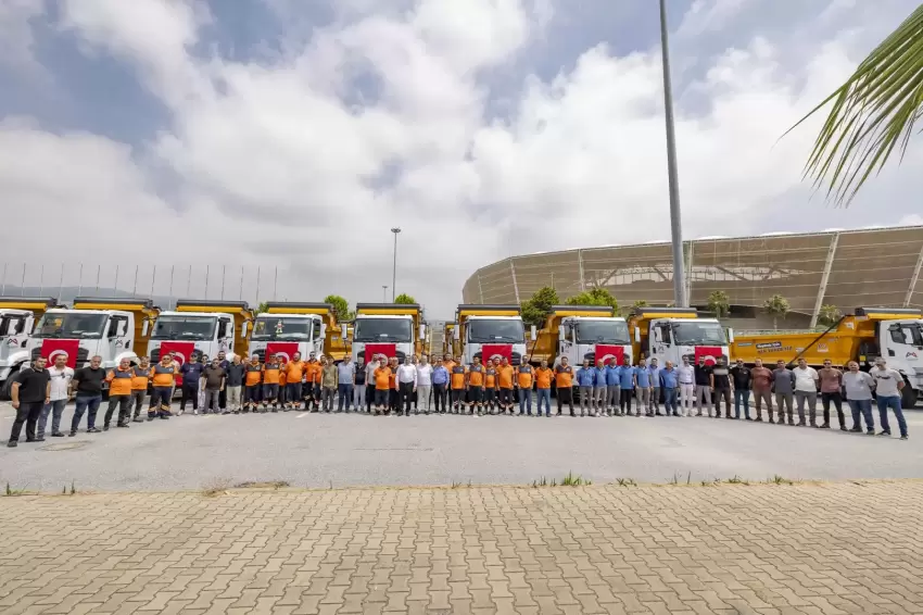 Mersin Büyükşehirden araç filosuna dev yatırım