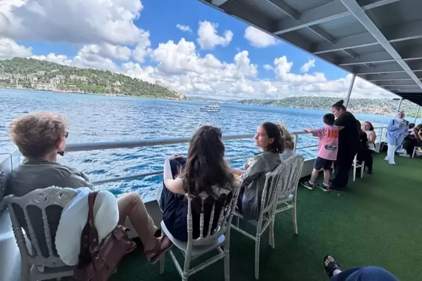 Maltepeli kadınlar, Boğazın tadını çıkardı