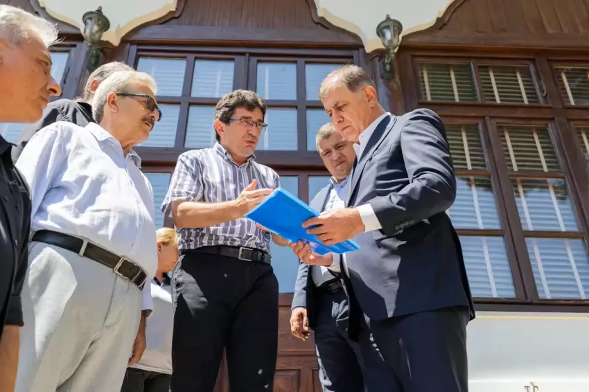 Başkan Tugay Tirede vatandaşlar, üreticiler ve esnafla buluştu