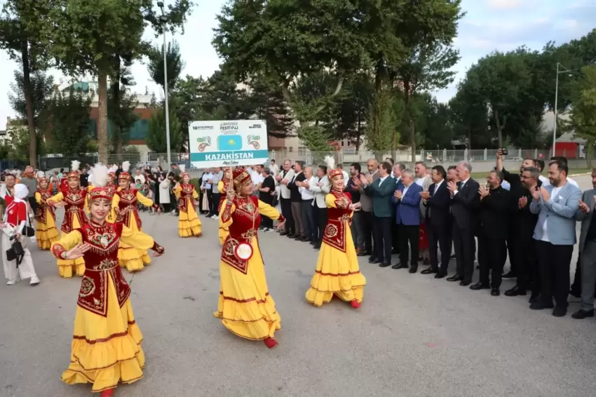 Bursa İnegölde Kültür Sanat Festivali çadır etkinlikleriyle sona erdi