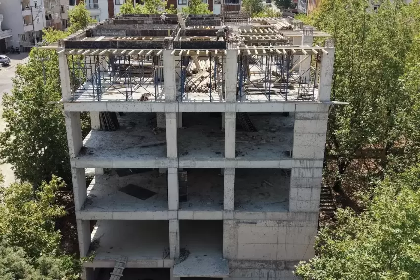 Kocaeli Çayırovada yeni bilgi evi ve aile sağlığı merkezi yükseliyor