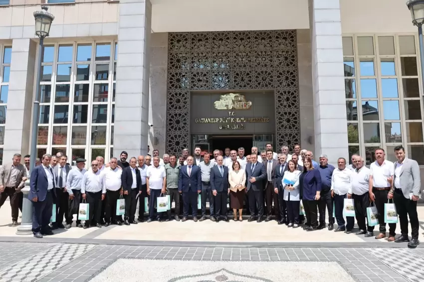 Gaziantep Şehitkamilde Başkan Şahin muhtarlarla buluştu
