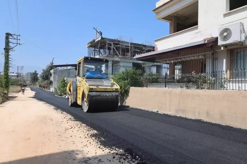 Hatay Büyükşehirden asfalt çalışması