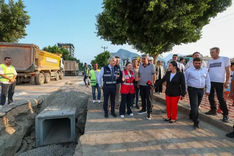 Antalya Konyaaltındaki altyapı yatırımlarına sıkı denetim