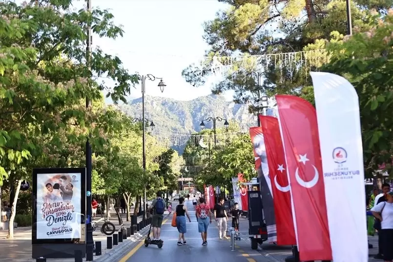 Denizli Çamlık Bulvarında keyifli pazar