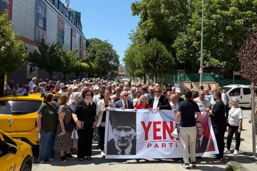 Düzcede CHP teşkilatından toplu istifa