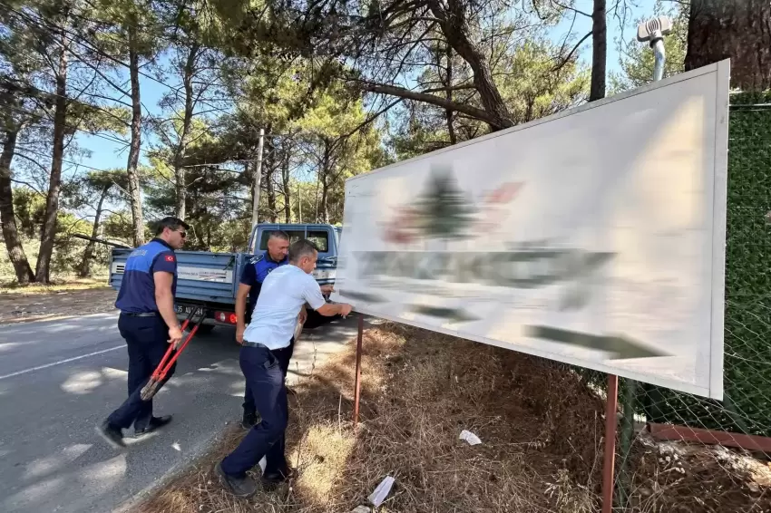 Zabıta affetmedi Usulsüz tabelalar indirildi