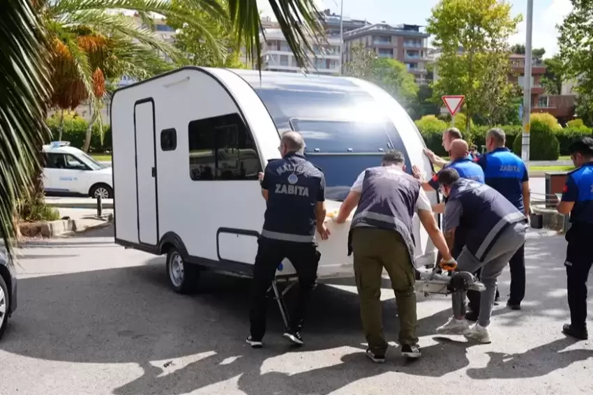 Maltepe sahilinde karavan denetimleri