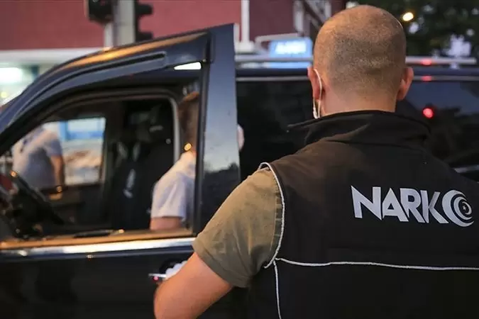 Ankarada uyuşturucu ve fuhuş 8 gözaltı