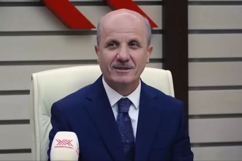 YÖK Başkanı Özvardan akademik dürüstlük mesajı