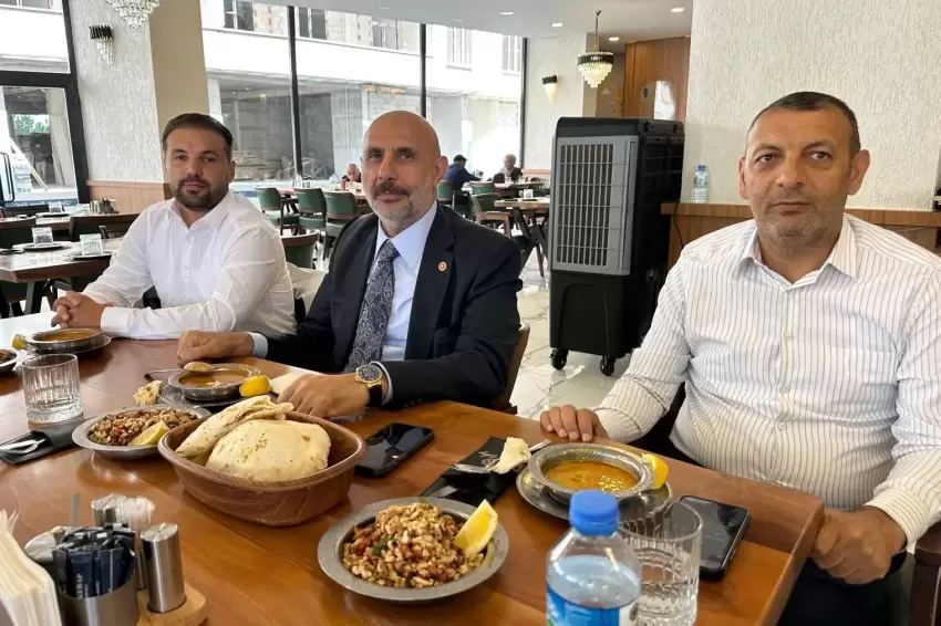 AK Partili Cemal Kayadan Ağrıdaki gazetecilere çağrı... Süreci halka doğru anlatın
