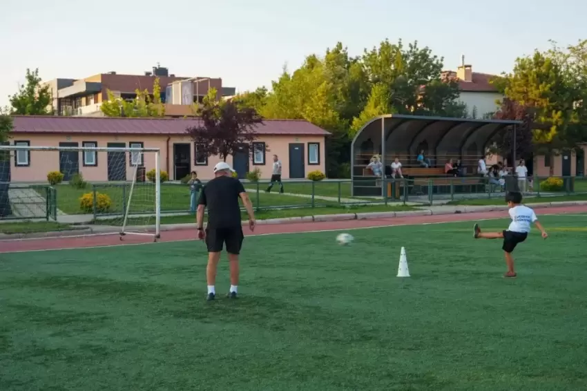 Eskişehirde yaz spor eğitimleri coşkusu