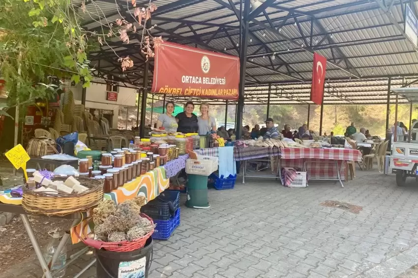 Muğla Ortacada Üretici Kadın Pazarı ilk kez kuruldu