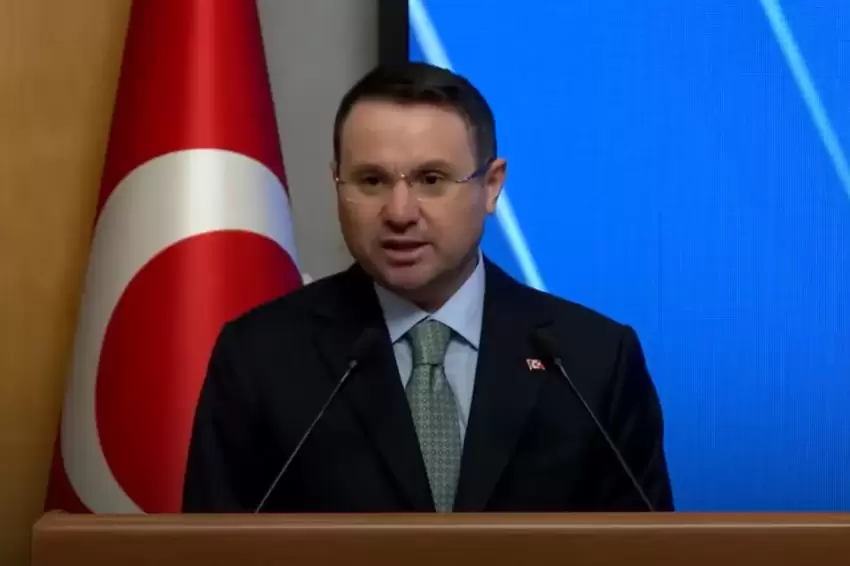 Bakan Gürlekten kaymakam adaylarına: Kamu gücünün vicdani sorumluluğunu gözetin