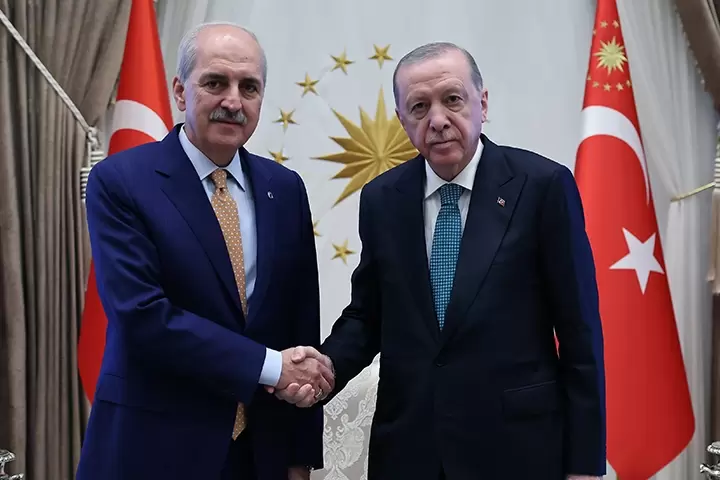 Cumhurbaşkanı Erdoğan, TBMM Başkanı Kurtulmuşu kabul etti