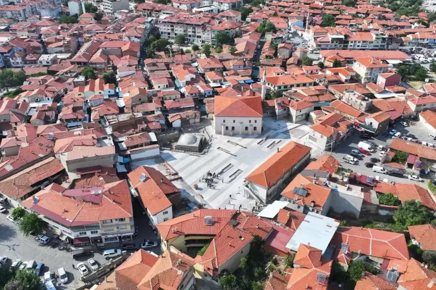 Manisa Kulanın tarihi merkezine yeni meydan