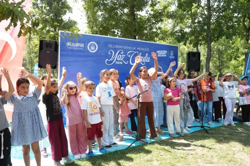 Bursa Yıldırım Gençlik Merkezi Yaz Okulunda mezuniyet coşkusu