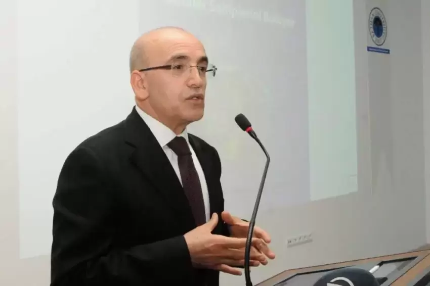 Bakan Şimşekten ikinci çeyrek değerlendirmesi