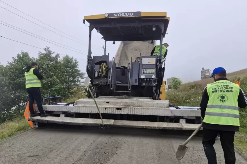 Trabzonda 13 kilometrelik yol kuru betonla kaplandı