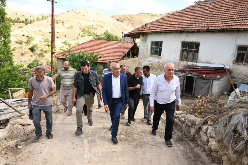 Malatya Hekimhanda selin yaraları sarılıyor