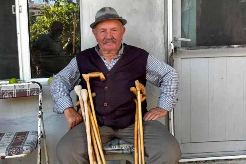 İpsalalı Fötrlü İsmet Ağa 86 yaşında halen üretiyor